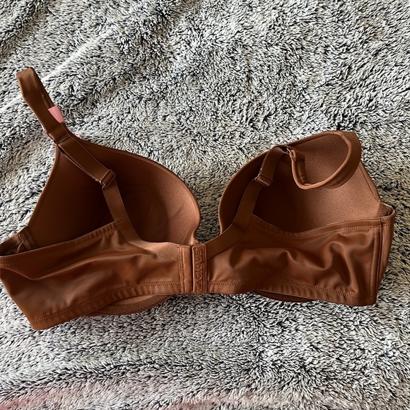 Lane Bryant Boost Plunge Bra - Picture 2 of 3